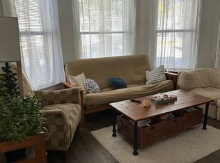 211 W Gilman St #1E, Madison, WI 53703