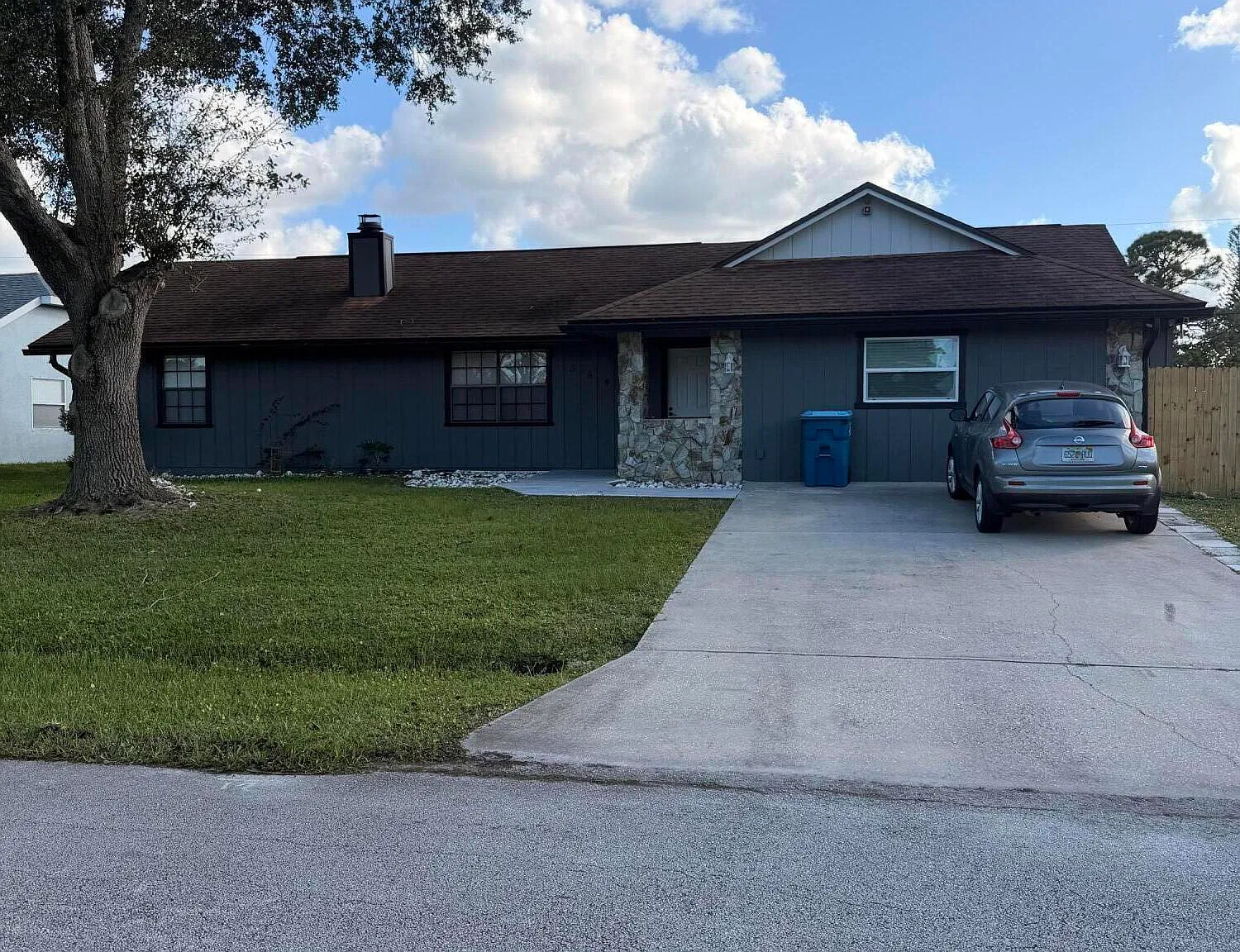 4 bed, 3.0 bath, 1880 sqft, $2,500 — Photo 1