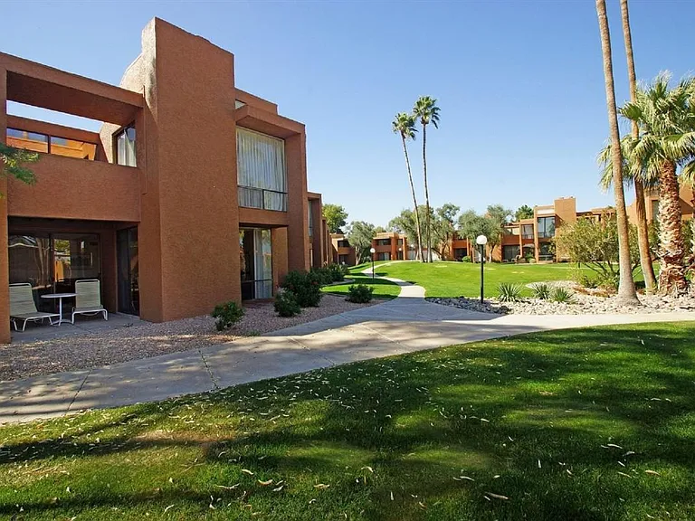 7401 N Scottsdale Rd #28 — Photo 1