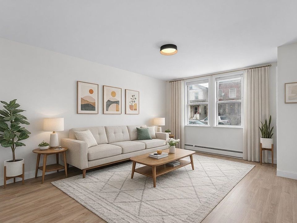 1st image of 676 Chestnut St Floor 1