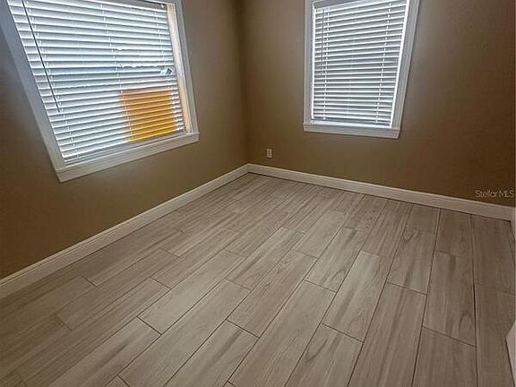 5th image of 3802 W San Juan St