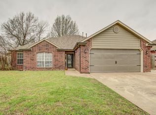 11706 N 108th Ave E, Collinsville, OK 74021