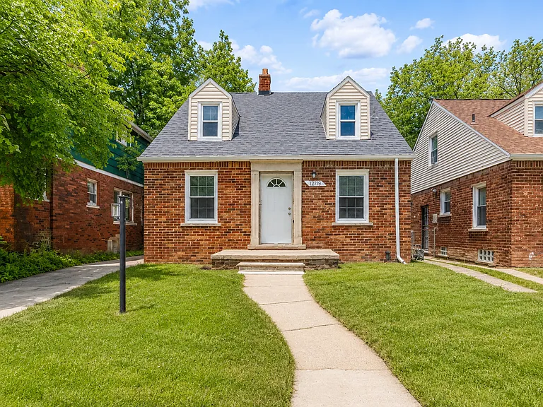12719 Wade St — Photo 1
