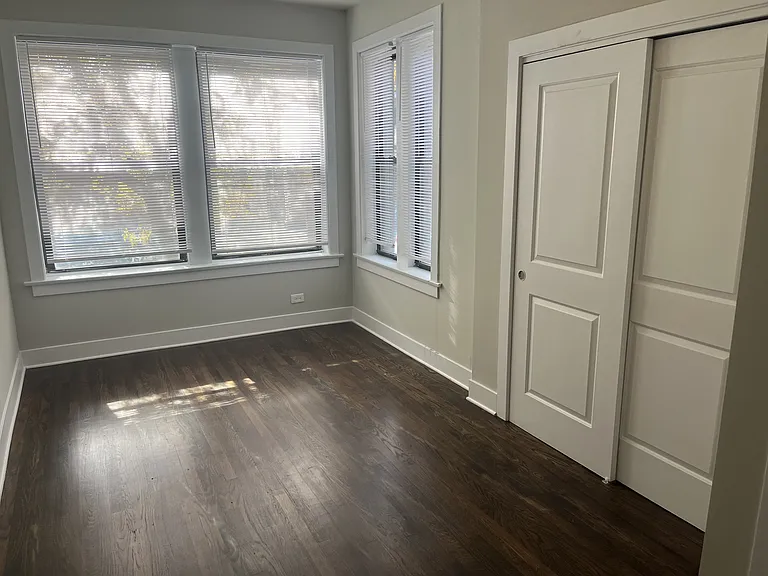2338-2348 W. Wilson Ave. — Photo 6