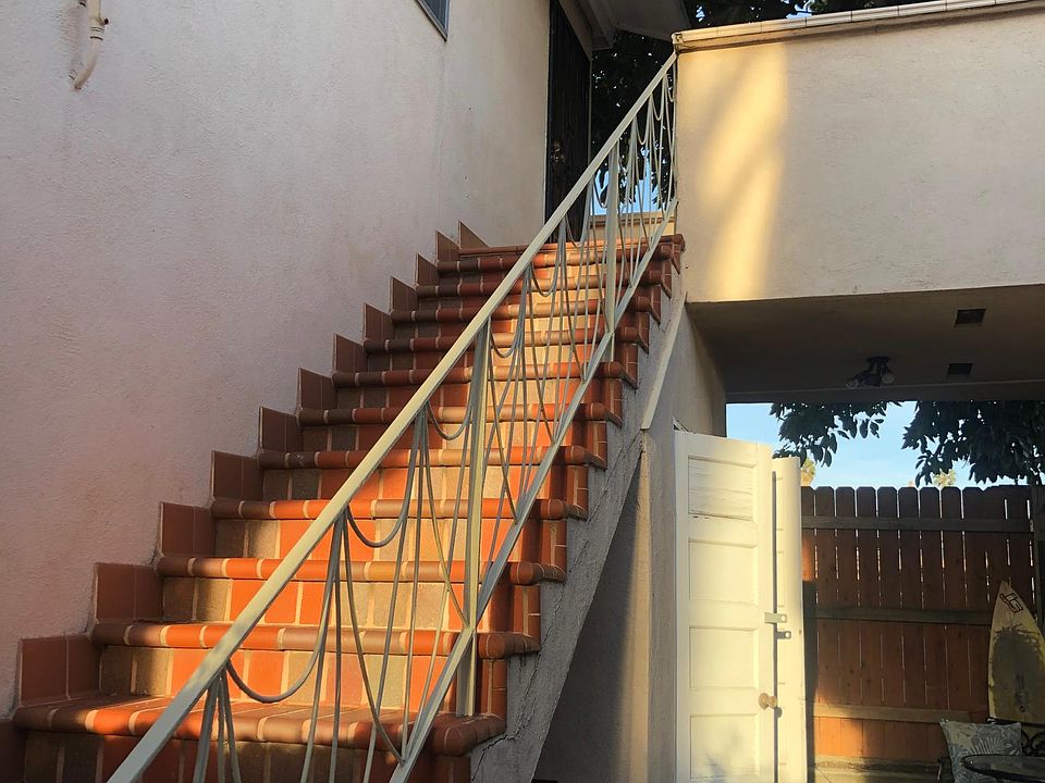 1st image of 707 1/2 6th St