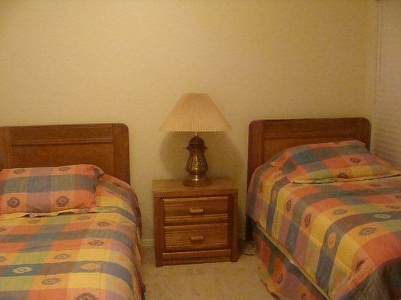 3rd image of 1000 Padre Blvd