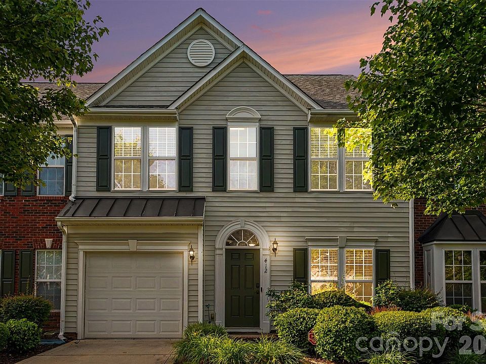 1st image of 412 Nicklaus Ln