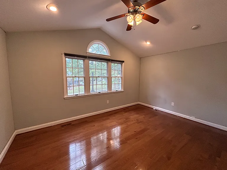 3525 Coventry Court Dr — Photo 34