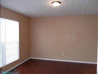 3rd image of 794 Manchester Cir N
