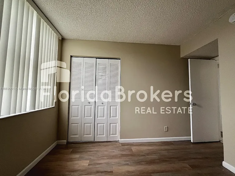 212 Lake Pointe Dr #209-360 — Photo 17