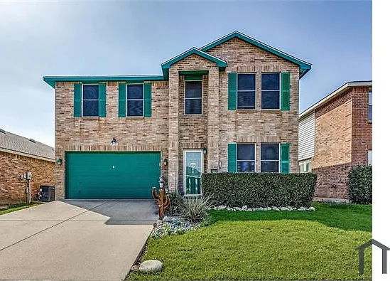 3 bed, 2730 sqft, $3,225 — Photo 2