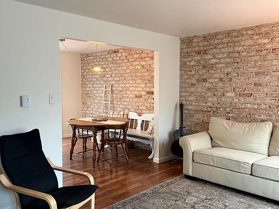 4th image of 620 Bernhard Ave