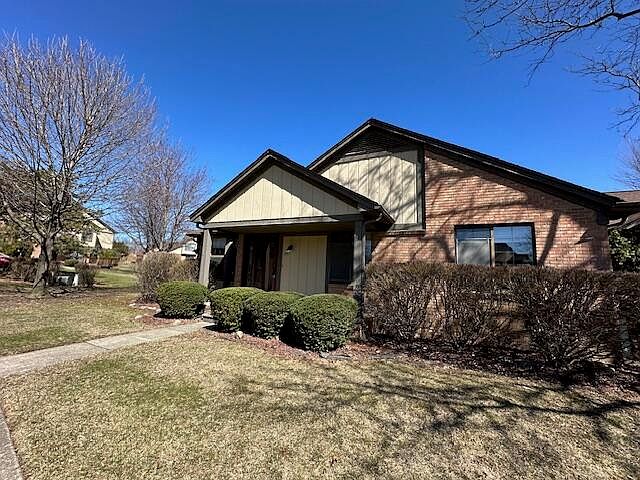 1st image of 301 Meadow Bridge Dr