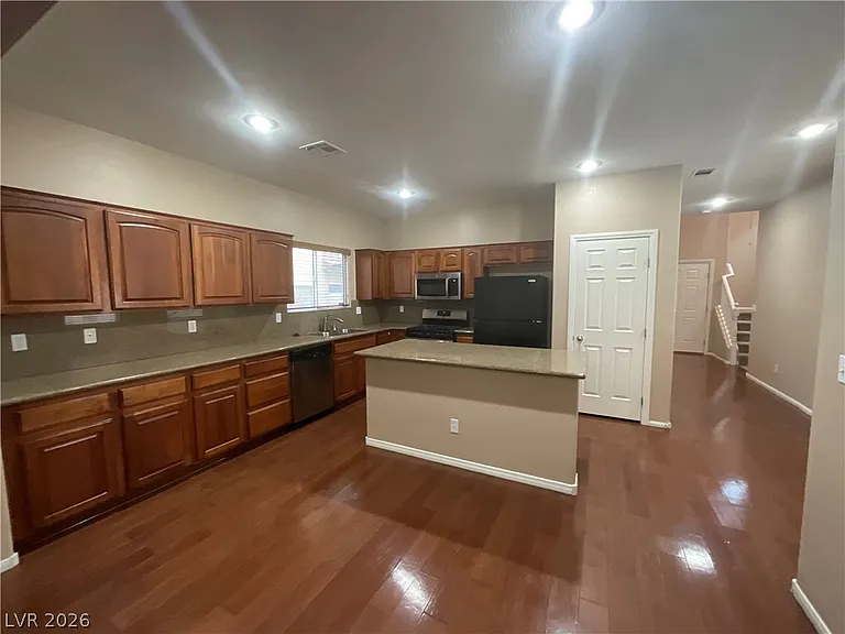 10841 Paradise Rd — Photo 11
