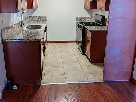 5th image of 3233 Big Dalton Ave