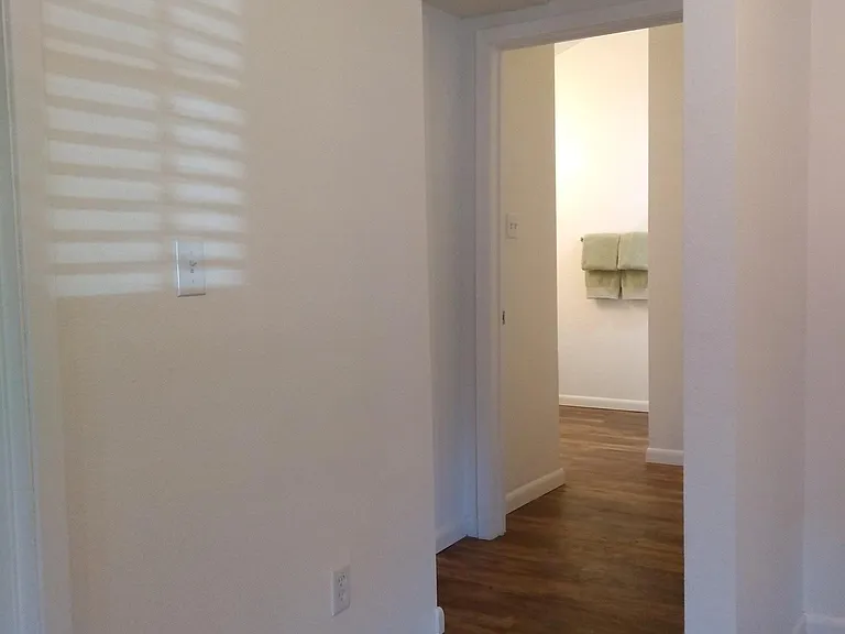 1654 Skyline Dr #1 — Photo 8