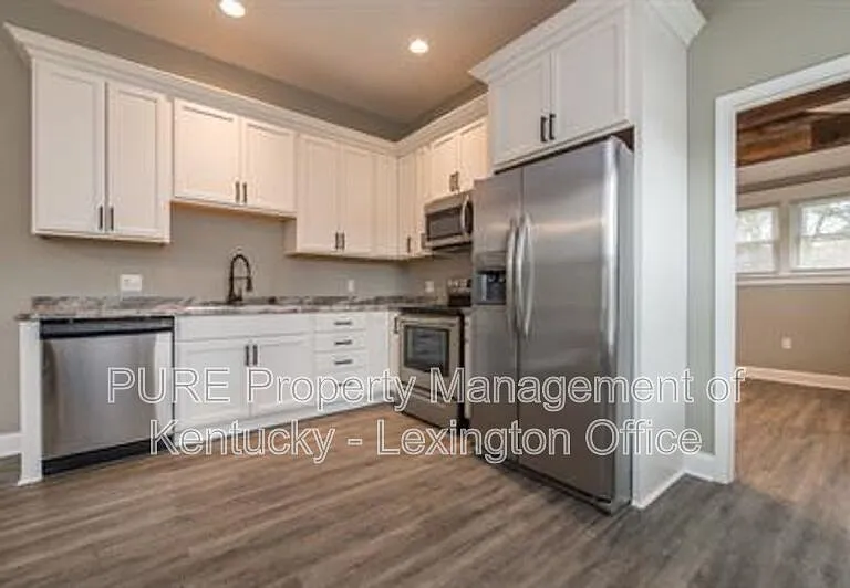103 Moberly Ave #B — Photo 12