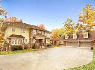 454 P A Proffitt Rd, Gatlinburg, TN 37738