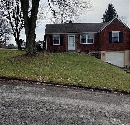 2nd image of 15 Meadowbrook Ave