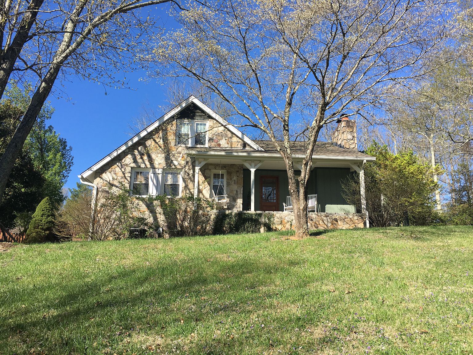 2097 Edgemont Ave, Bristol, TN 37620 Zillow