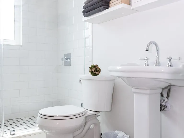 2224 SW 6th St #4 — Photo 7