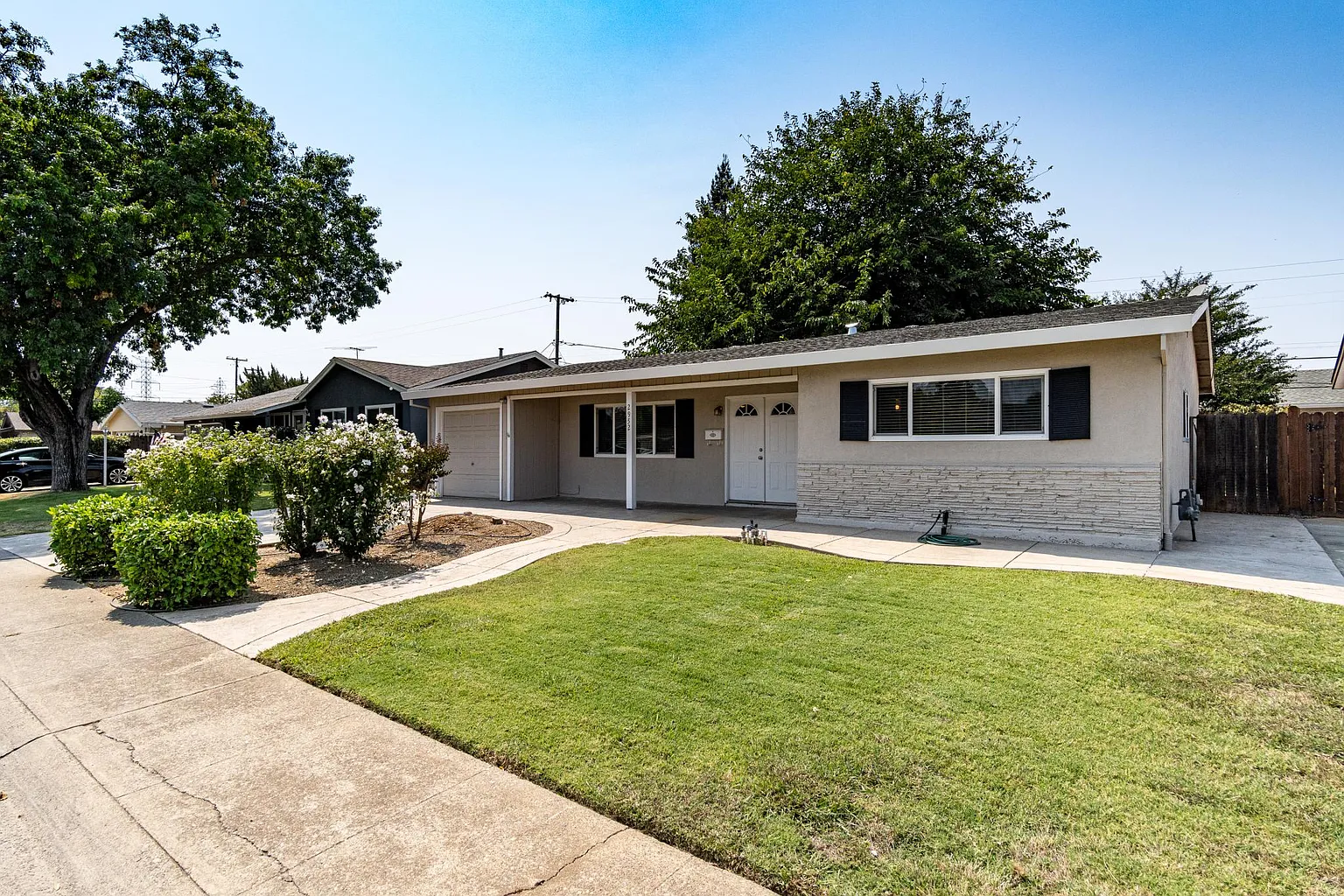 2952 Terilyn St photo 1