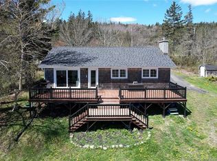 94 Whistle Rd, Grand Manan, NB E5G1B3