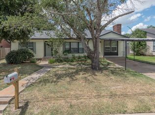 3402 Cavitt Ave, Bryan, TX 77801