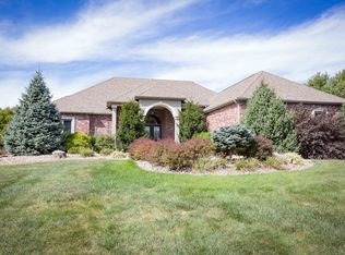 25100 Milton Thompson Rd, Lees Summit, MO 64086