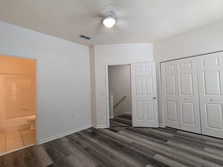 4833 NW 46th Pl #106 — Photo 20