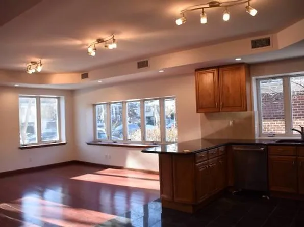 (undisclosed Address), Oakland Gardens, NY 11364