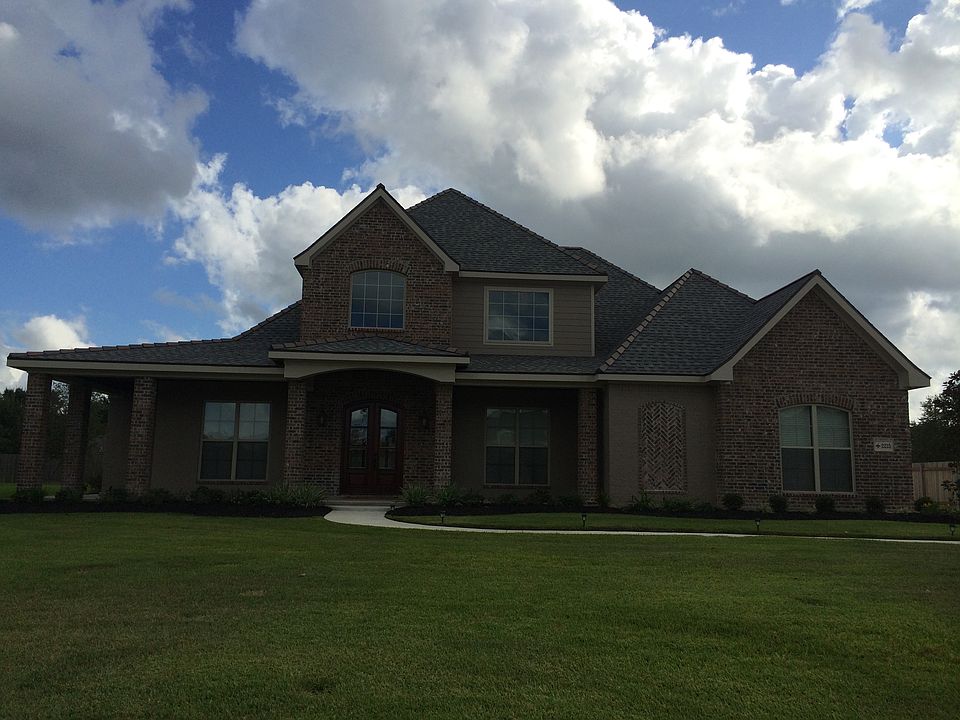 1st image of 2215 Longue Vue Dr #D