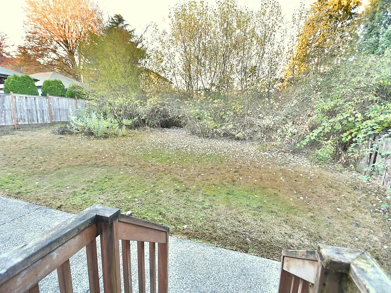 5522 NE 193rd St — Photo 12