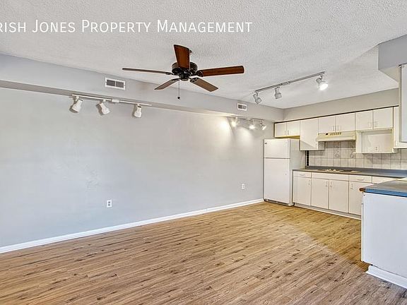 4th image of 1819 Pine Ave APT 5