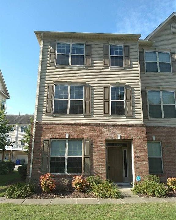 1st image of 154 Hemisphere Cir