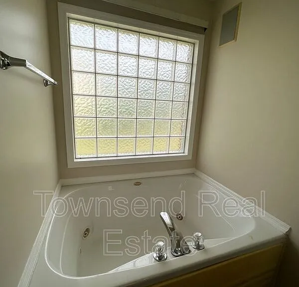 3031 Kingfisher Dr — Photo 13
