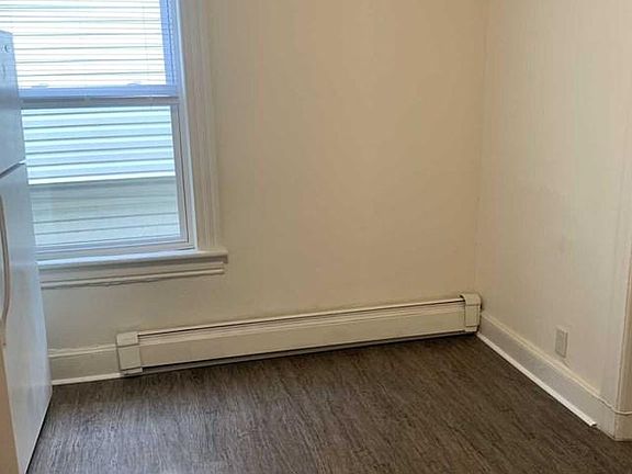 5th image of 28 Corbin Ave #2F