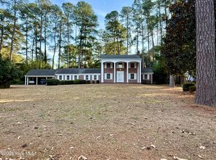 1617 Pinecrest Rd, Rocky Mount, NC 27803