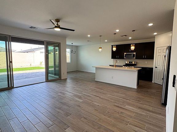 3rd image of 7582 W Smoketree Dr