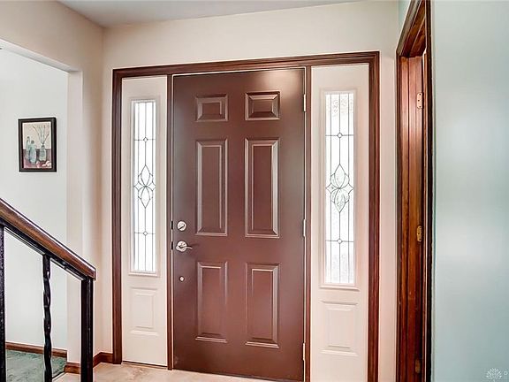 3rd image of 1363 Robinhood Dr