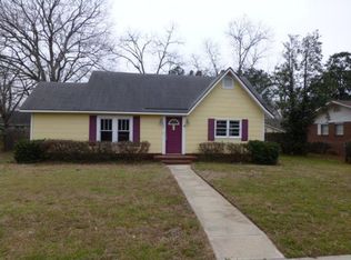 504 N Caswell St, Glennville, GA 30427