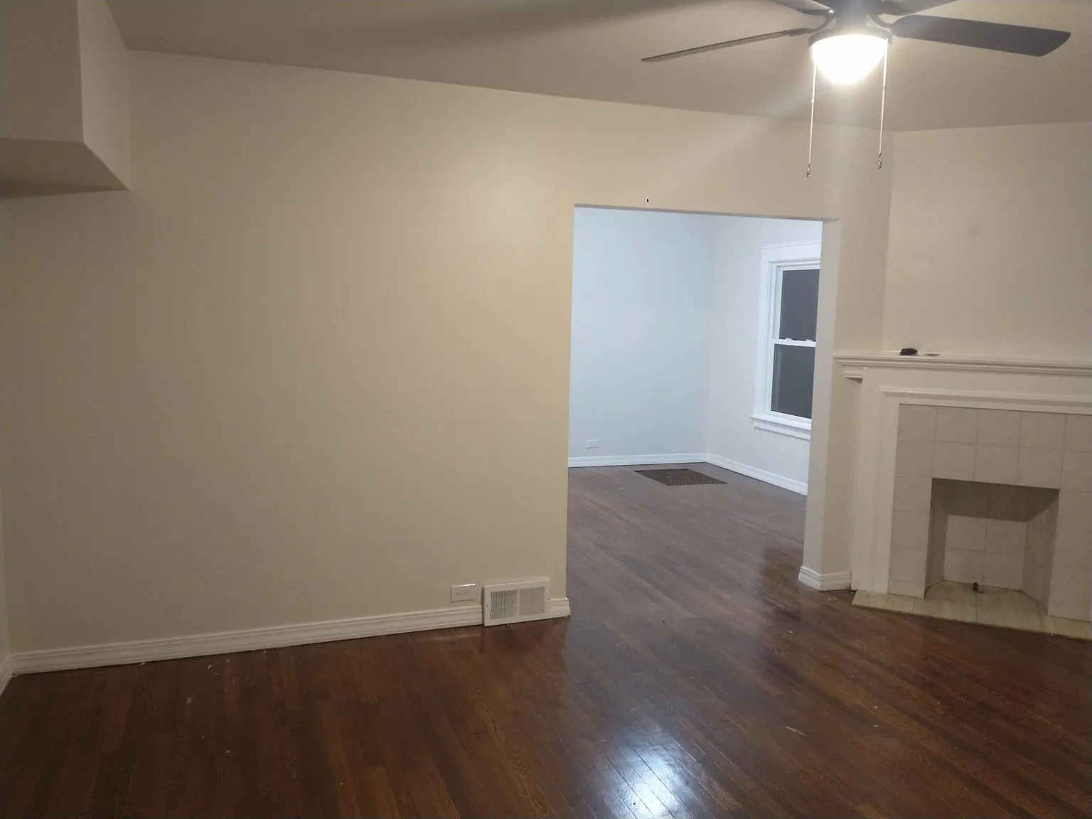 2 bed, 1.5 bath, 800 sqft, $1,350 — Photo 3
