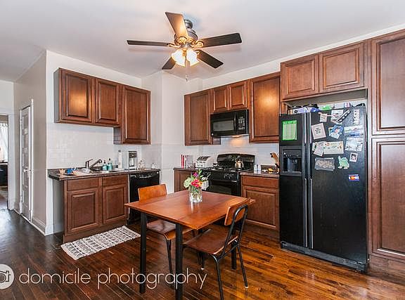 4th image of 2537 W Carmen Ave #2