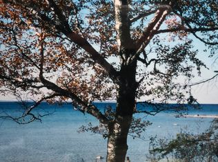 8971 N Gills Pier Rd, Northport, MI 49670