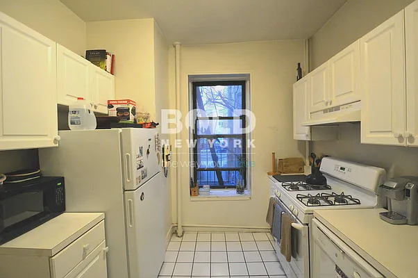 Rented by Bold New York | media 14