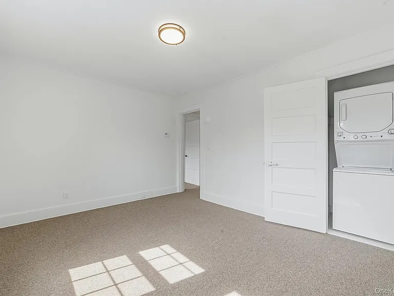 6 North St #2 — Photo 9