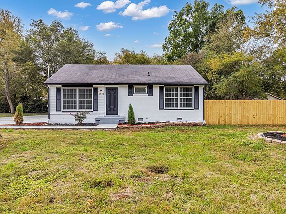 4th image of 1902 Meadowgreen Dr