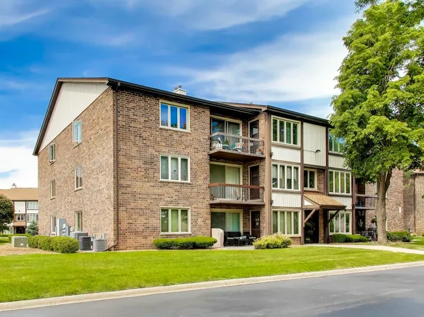 4932 Circle Ct APT 502, Crestwood, IL 60445