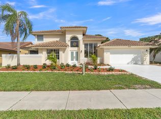 9645 Carousel Cir N, Boca Raton, FL 33434