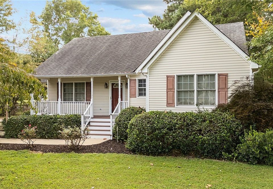 1st image of 4406 Pheasant Cir
